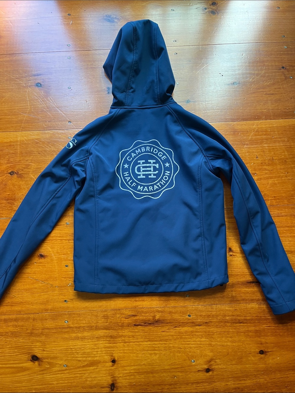Softshell Hooded Jacket - Picture 7 of 8